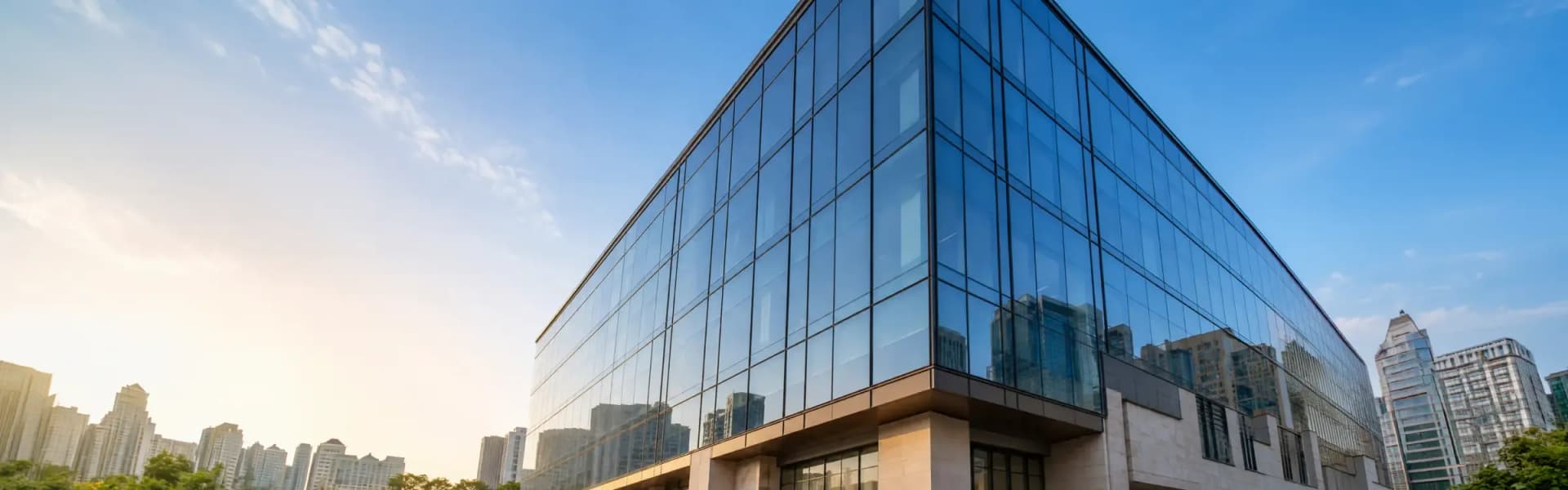 Advisory that spans every stage of real estate